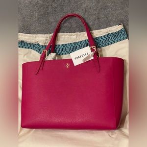 Tory Burch York Large Saffiano Leather tote Raspberry NWT